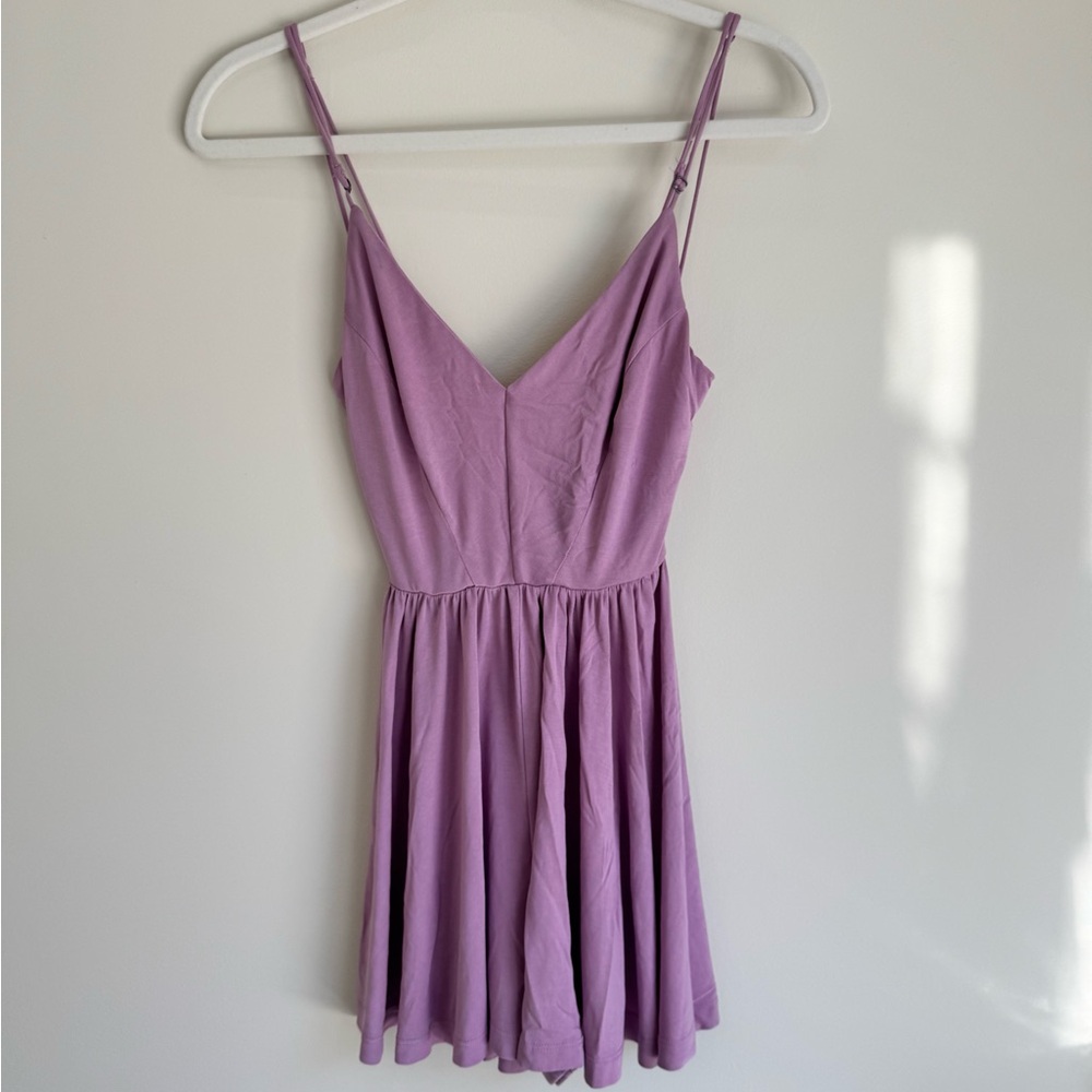 Urban Outfitters Lavender Romper Size Small Spaghetti Strap V-Neck